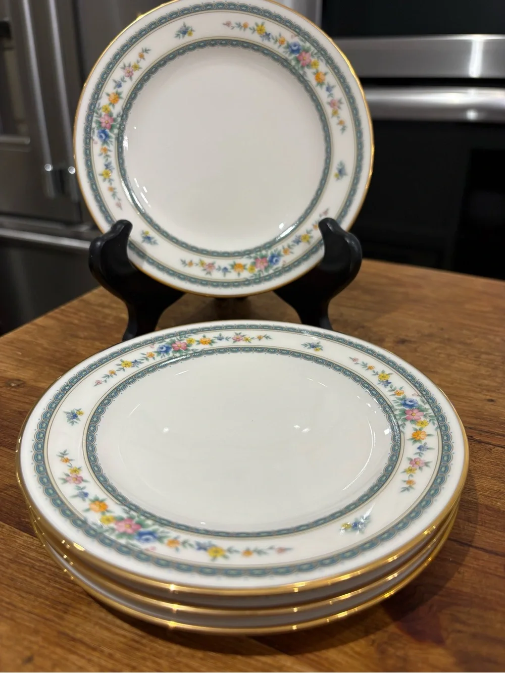 Vintage Amenity Noritake White Gold Trim Floral Bread & Butter Plates